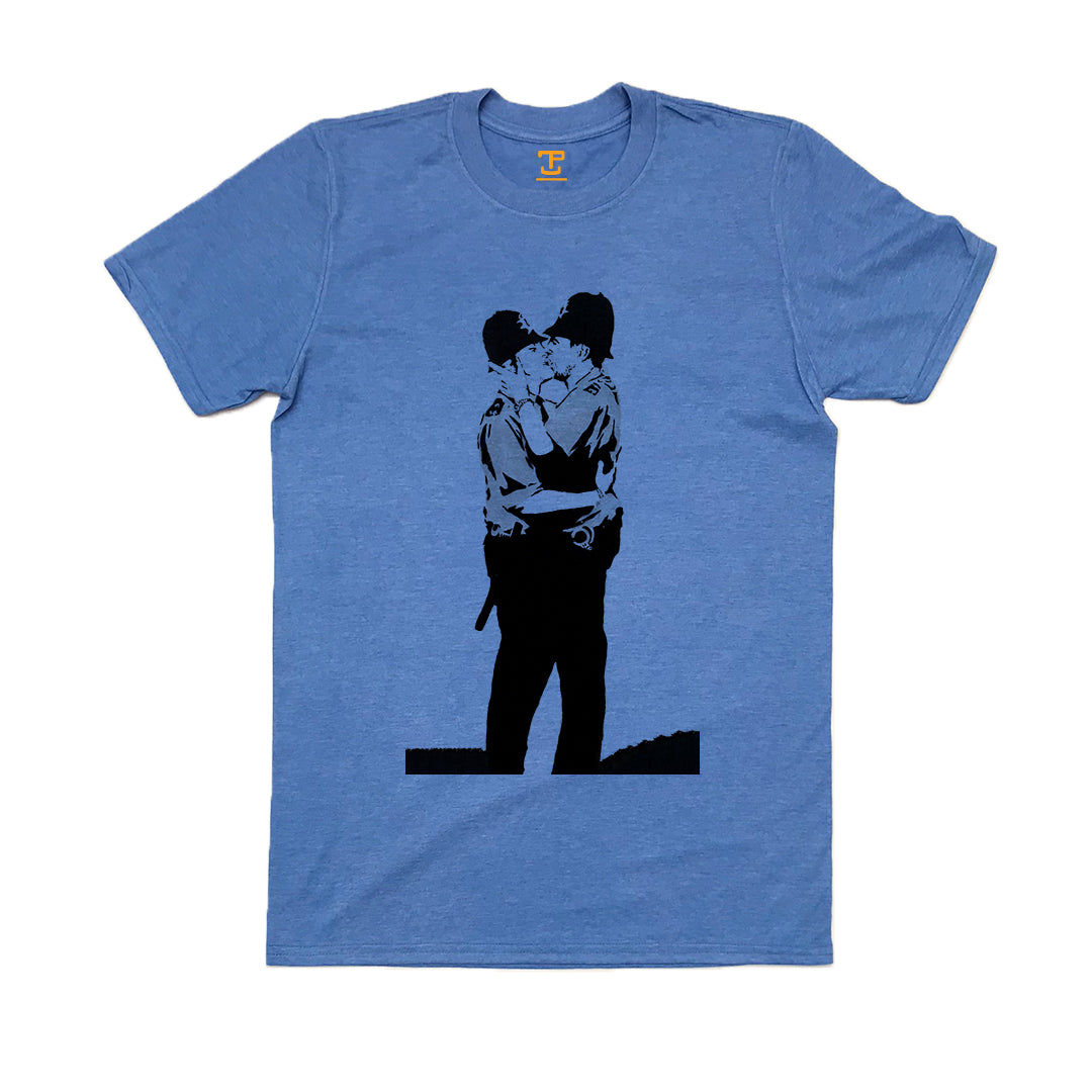 Banksy Kissing Cops Mens T-Shirt