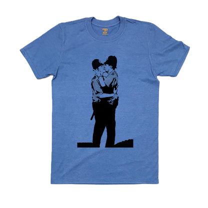 Banksy Kissing Cops Mens T-Shirt